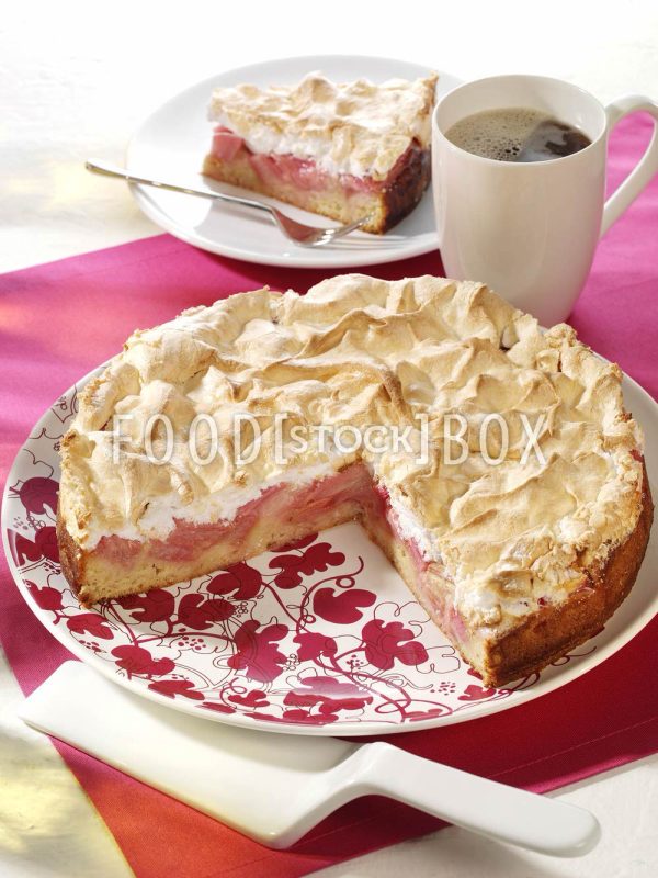 Rhabarberkuchen mit Baiser 2