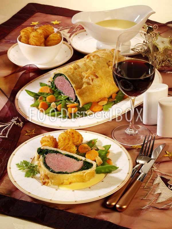 Rinderfilet in Blätterteig mit Spinat