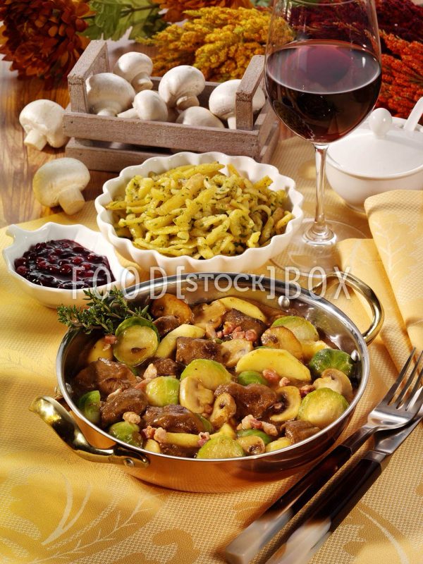 Rosenkohl-Rehragout