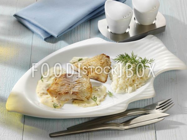 Rotbarschfilet in Senfsauce mit Reis 2