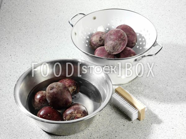 Rote-Bete-Salat mit Vollkornoast 2