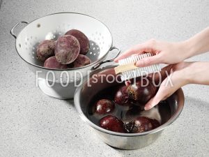 Rote-Bete-Salat mit Vollkornoast 3