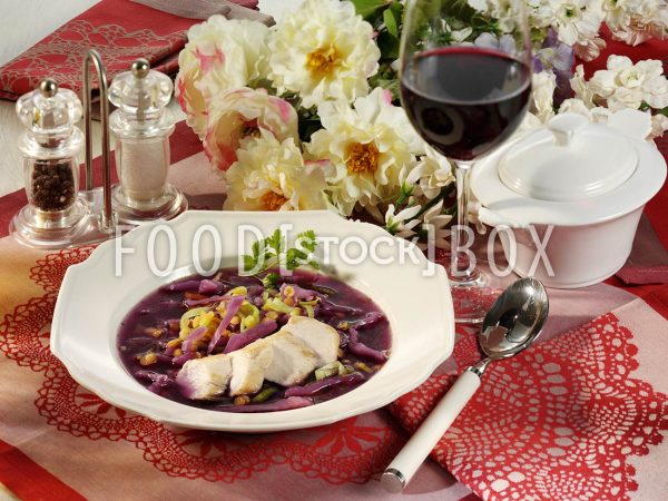 Rotkohl-Linsen-Suppe