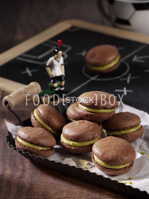 Schokoladen-Macaron