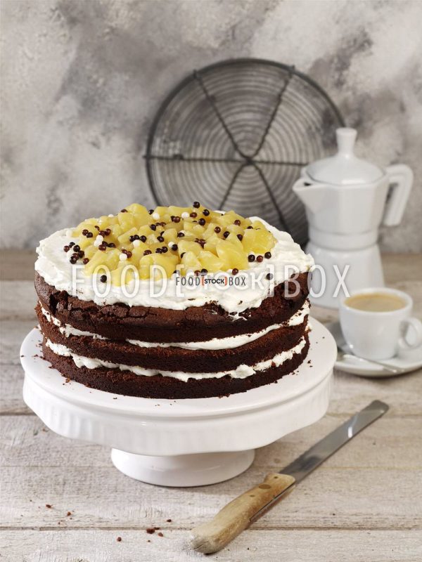 Schokotorte mit Birnenfüllung