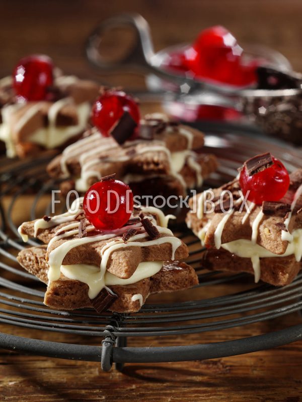 Schwarzwälder Kirschplätzchen zu Weihnachten