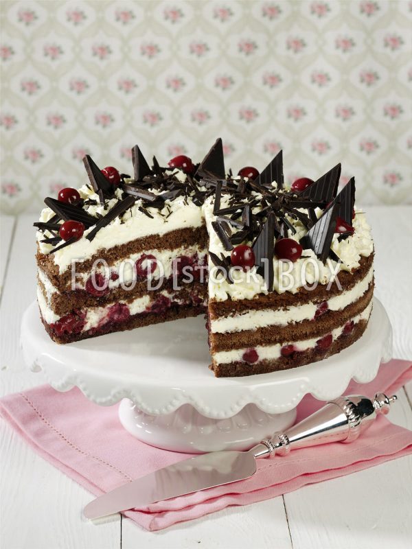 Schnelle Schwarzwälder-Kirschtorte