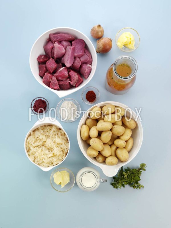 Sauerkrautgulasch  Step 1