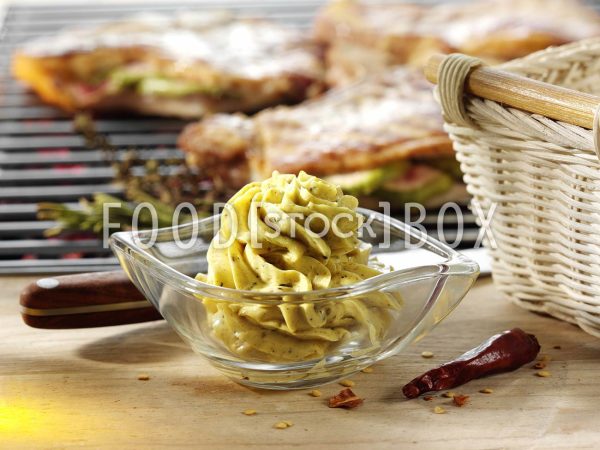 Scharfe Currybutter 1
