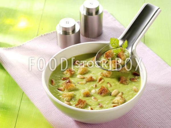 Schnelle Erbsensuppe