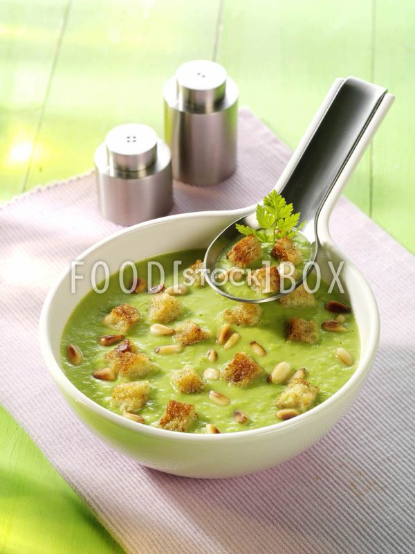 Schnelle Erbsensuppe