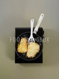 Schnitzel mit Kartoffelkruste und Kräutern Step 4