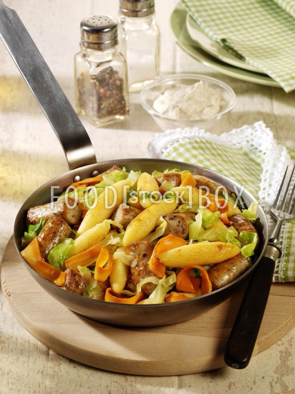 Bunte Schupfnudelpfanne