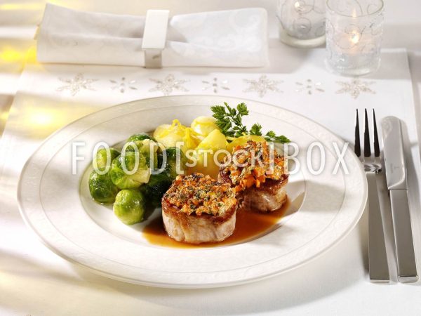 Schweinemedaillons mit Möhrenkruste / Diabetiker 2