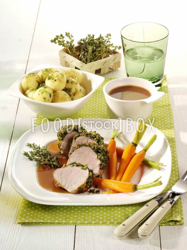 Schweinefilet mit Kräuterhaube