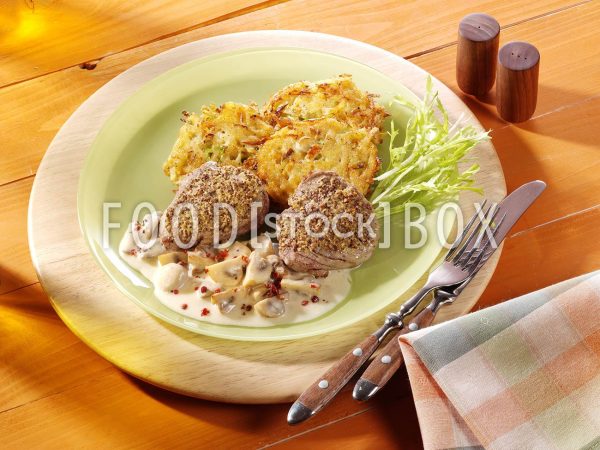 Schweinefilet mit Rösti und Champignons