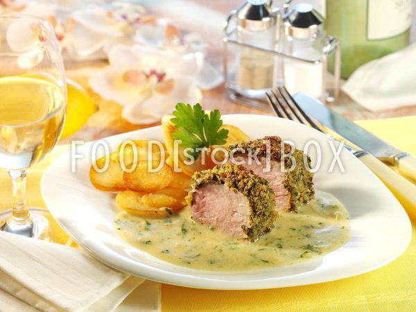 Schweinefilet mit Zitronen-Gewürz-Kruste