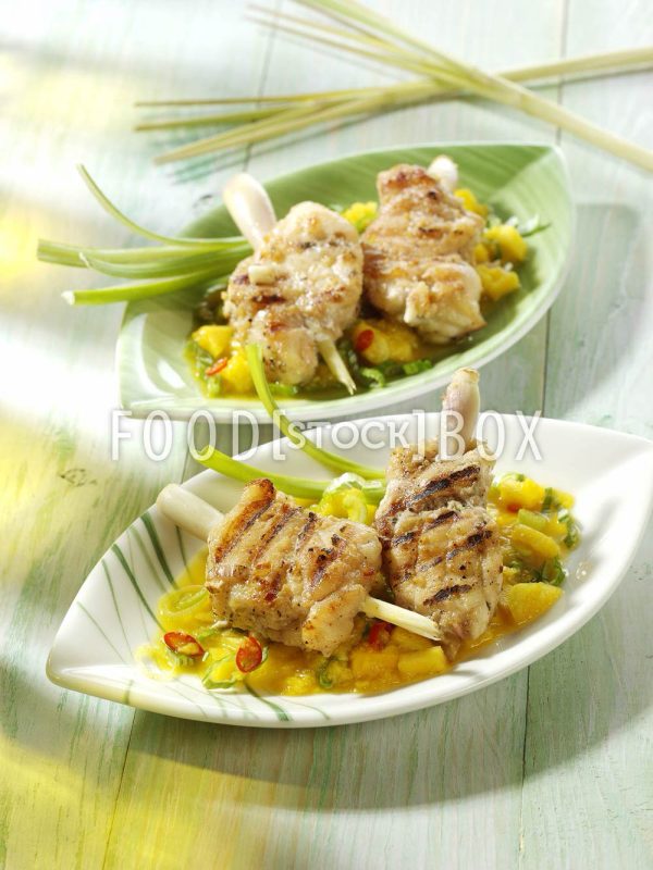 Seeteufel-Medaillons am Spieß an Mango-Lauch-Sauce 2