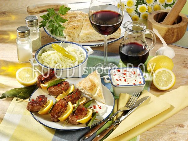 Souvlaki mit Krautsalat