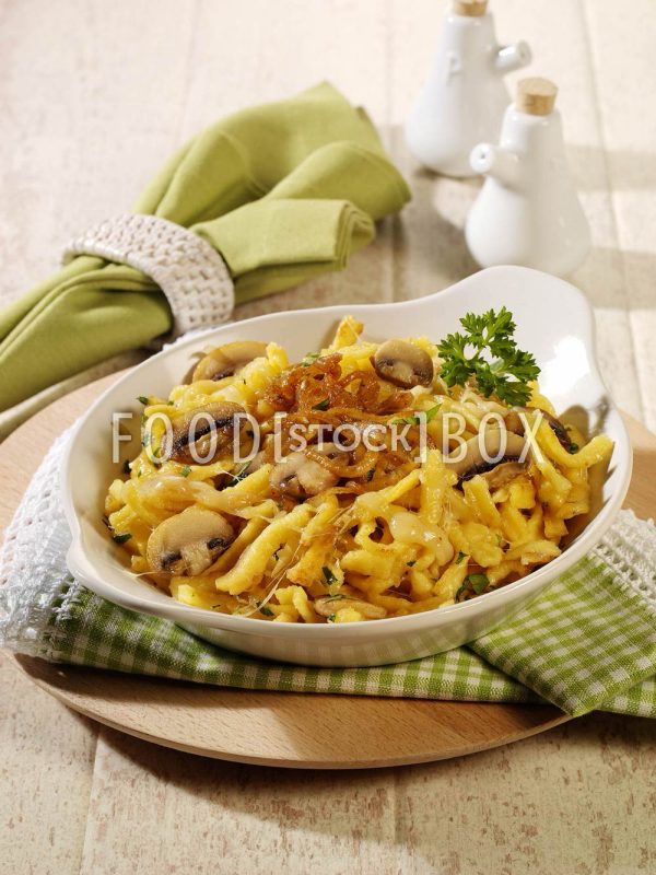Spätzle mit Champignons