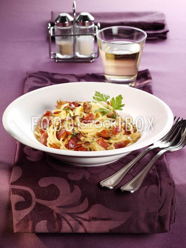 Spaghetti carbonara light