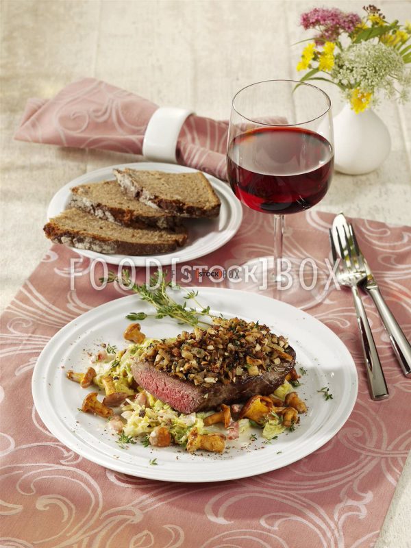 Steaks mit Pilzkruste