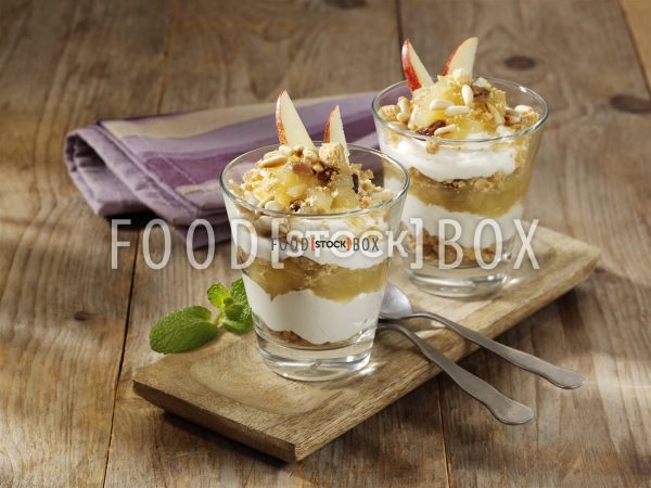 Südtiroler Apfelstrudel Dessert im Glas