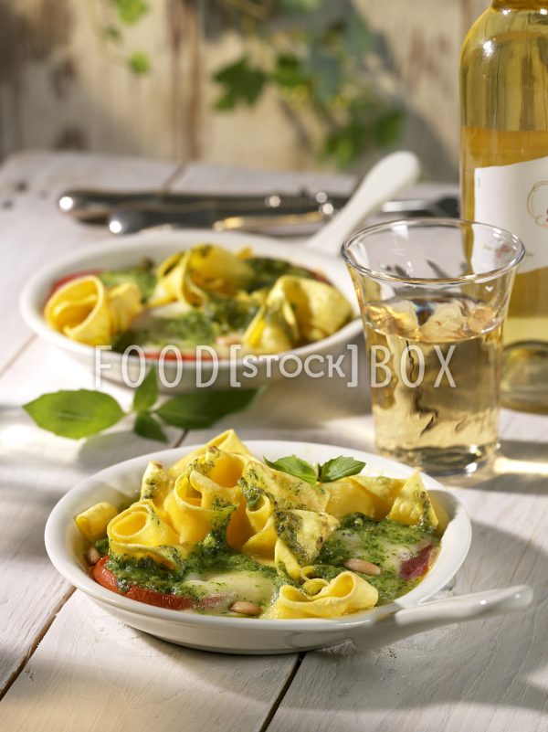 Tomate-Mozzarella-Gratin