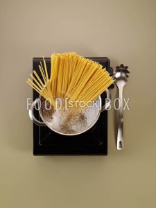 Gebackene Spaghetti-Nester Step 2