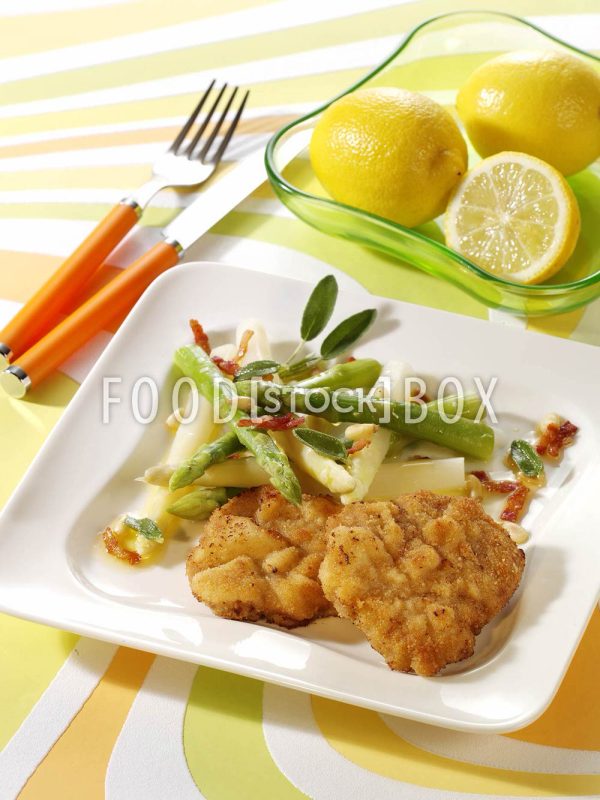 Mai-Spargel mit Pinien-Butter