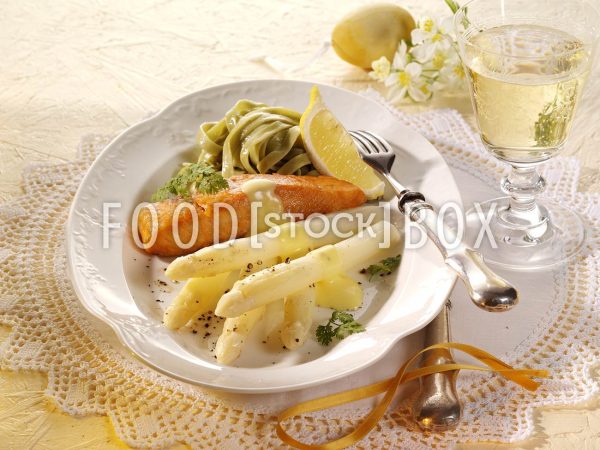 Spargel mit Zitronenzabione 4