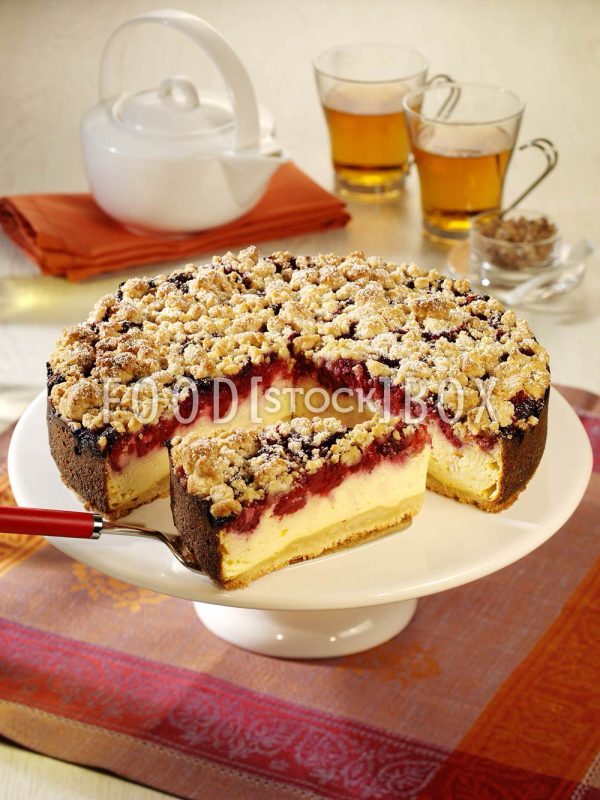 Streusel-Käsekuchen mit Himbeeren 2