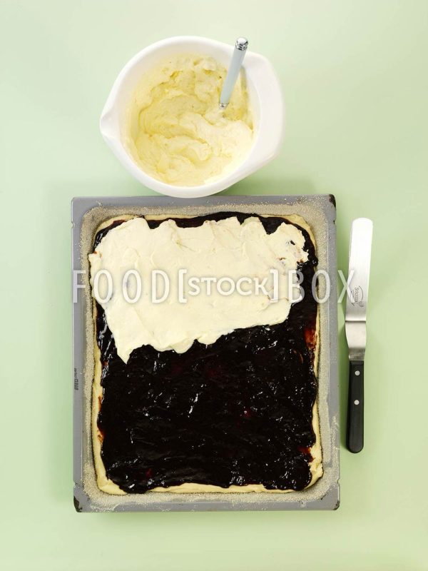 Streuselkuchen Pflaumen  Step 5