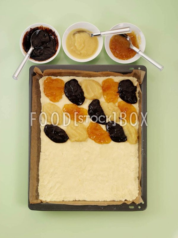Bunter Streuselkuchen Step 5r