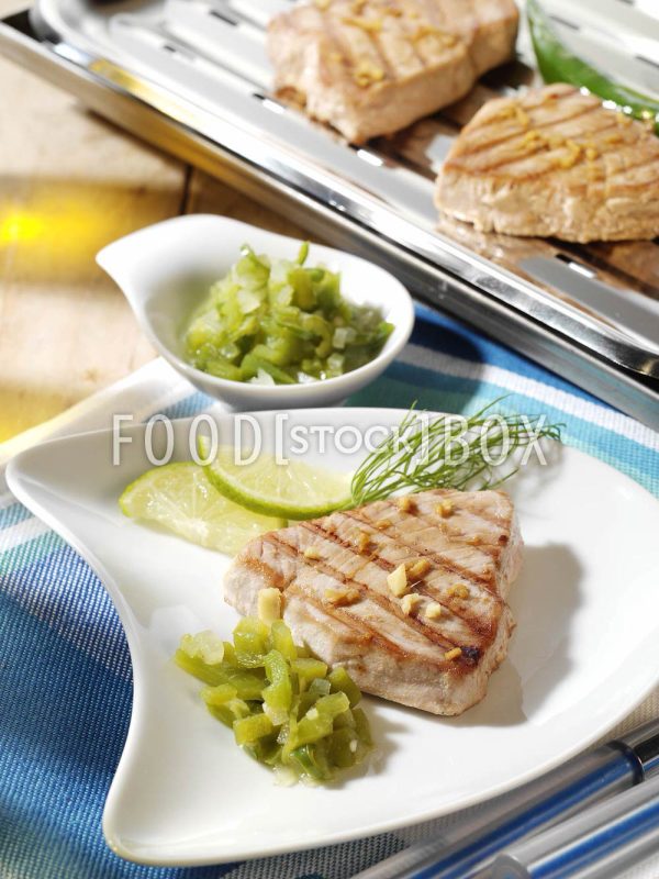 Gegrillter Thunfisch mit Chili-Salsa 1