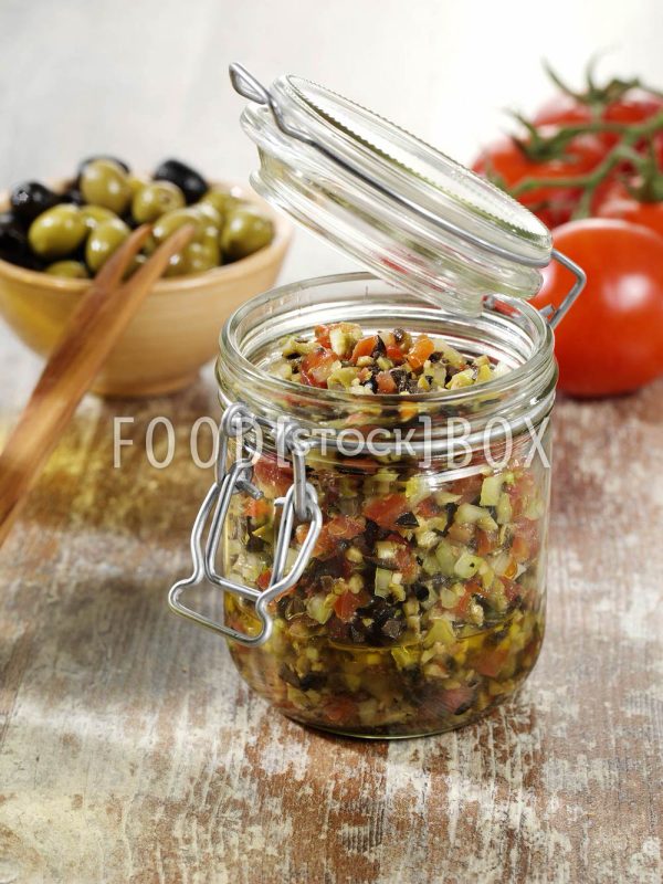 Tomaten-Oliven-Relisch
