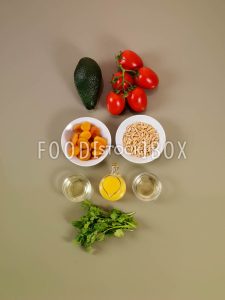 Tomaten-Avocado-Salat Step1