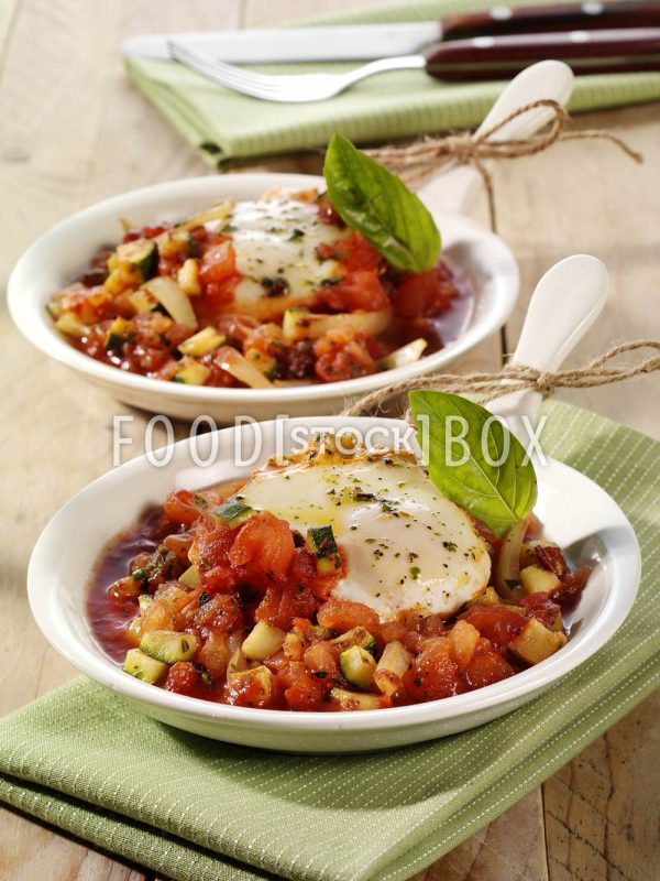 Tomatenragout mit Zucchini
