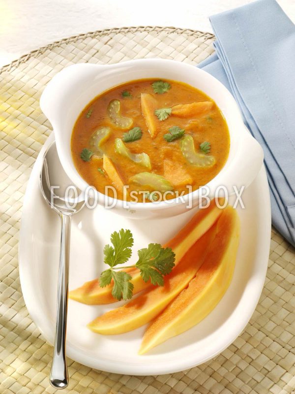 Tomatensuppe mit Papaya