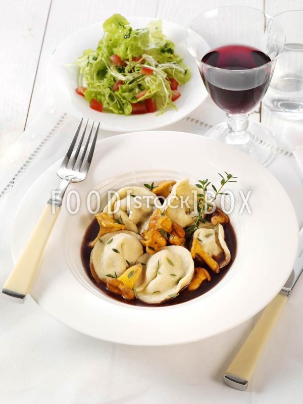 Tortellini, gefüllt mit Ochsenschwanz 2