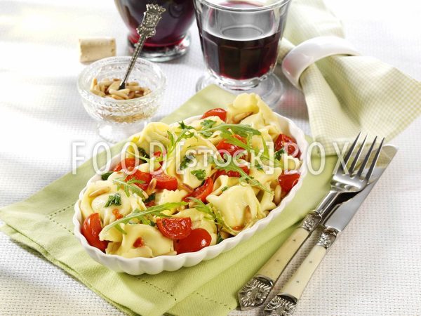Tortellini mit Pinienkernen 2