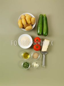 Zucchini und Kartoffeln vom Blech Step1