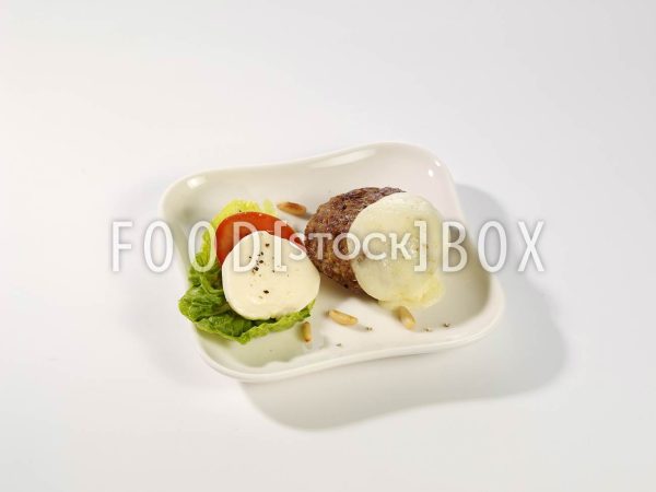 Überbackene Frikadellen mit Mozzarella 3