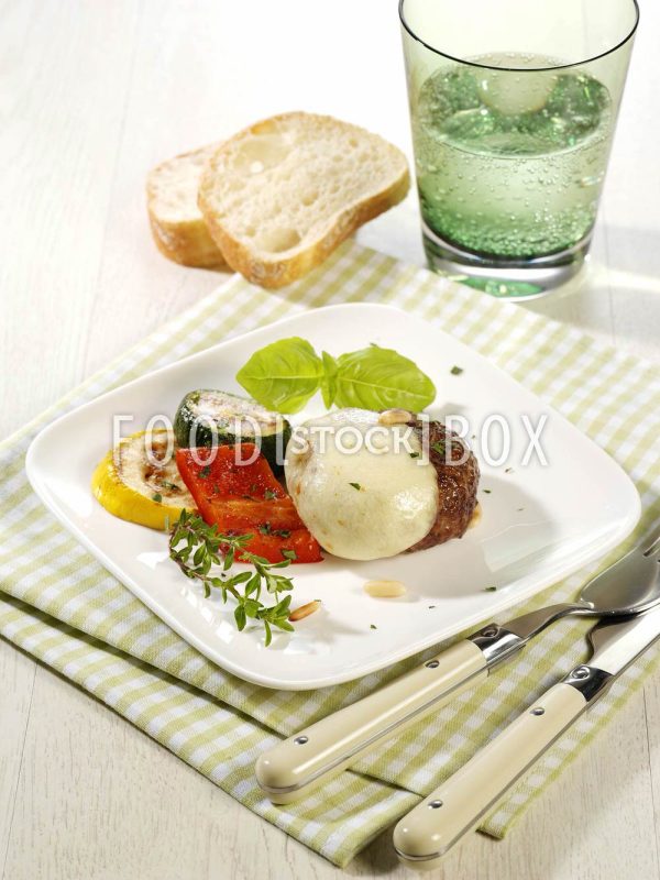 Überbackene Frikadellen mit Zucchini 2