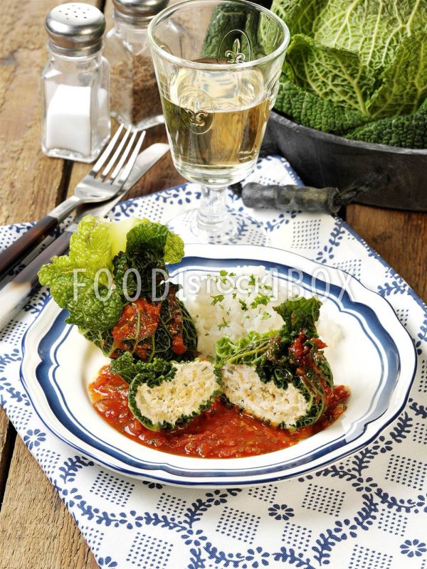 Wirsingpäckchen in Sauce