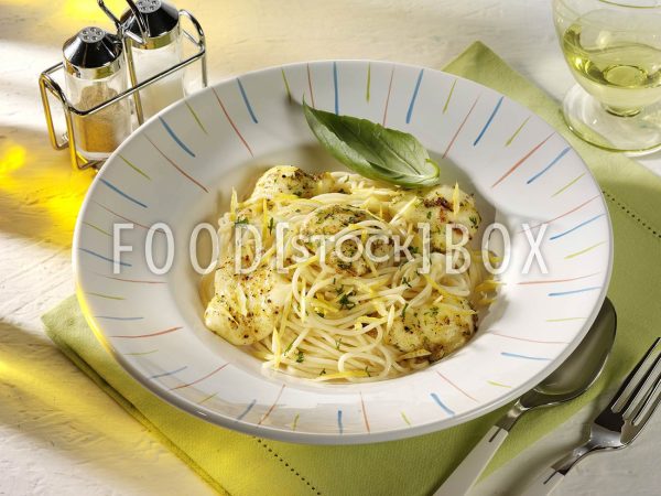 Zitronen-Mozzarella-Nudeln