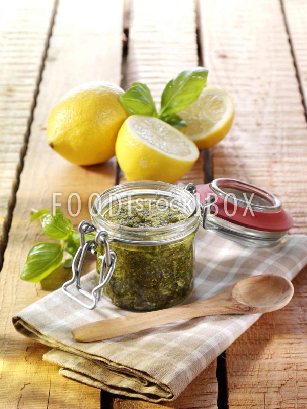 Zitronenpesto