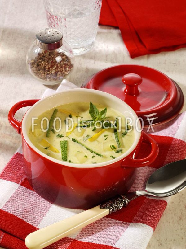 Zucchini-Kartoffelsuppe / Salzarm